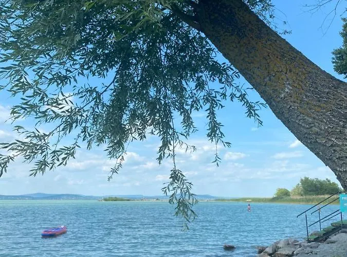 Malna Juventus Lägenhet Balatonföldvár